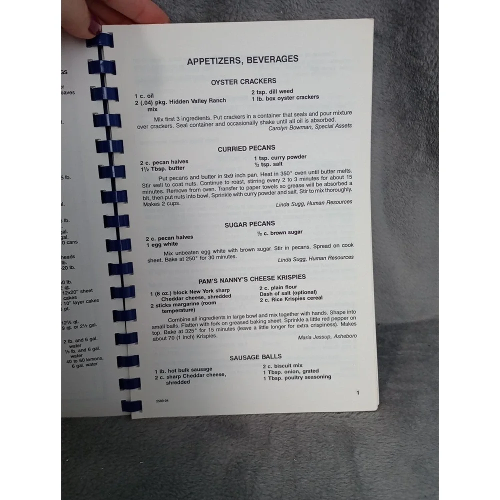 Triad Bank Cookbook Greensboro Winston-Salem North Carolina 1994 Local‎